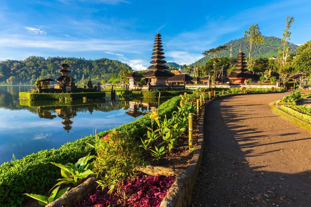 resident-director-services-indonesia