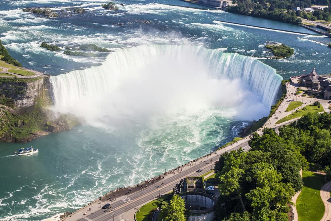 Incorporate in Canada