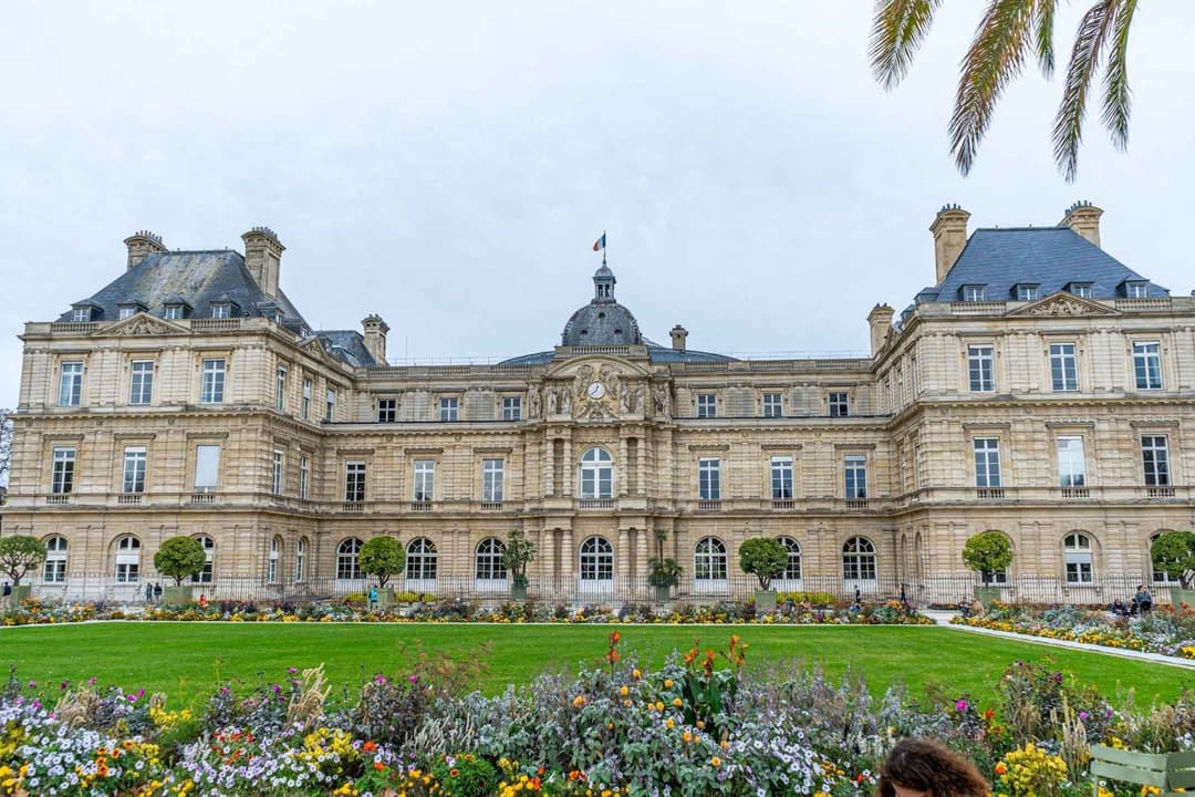 resident-director-services-luxembourg