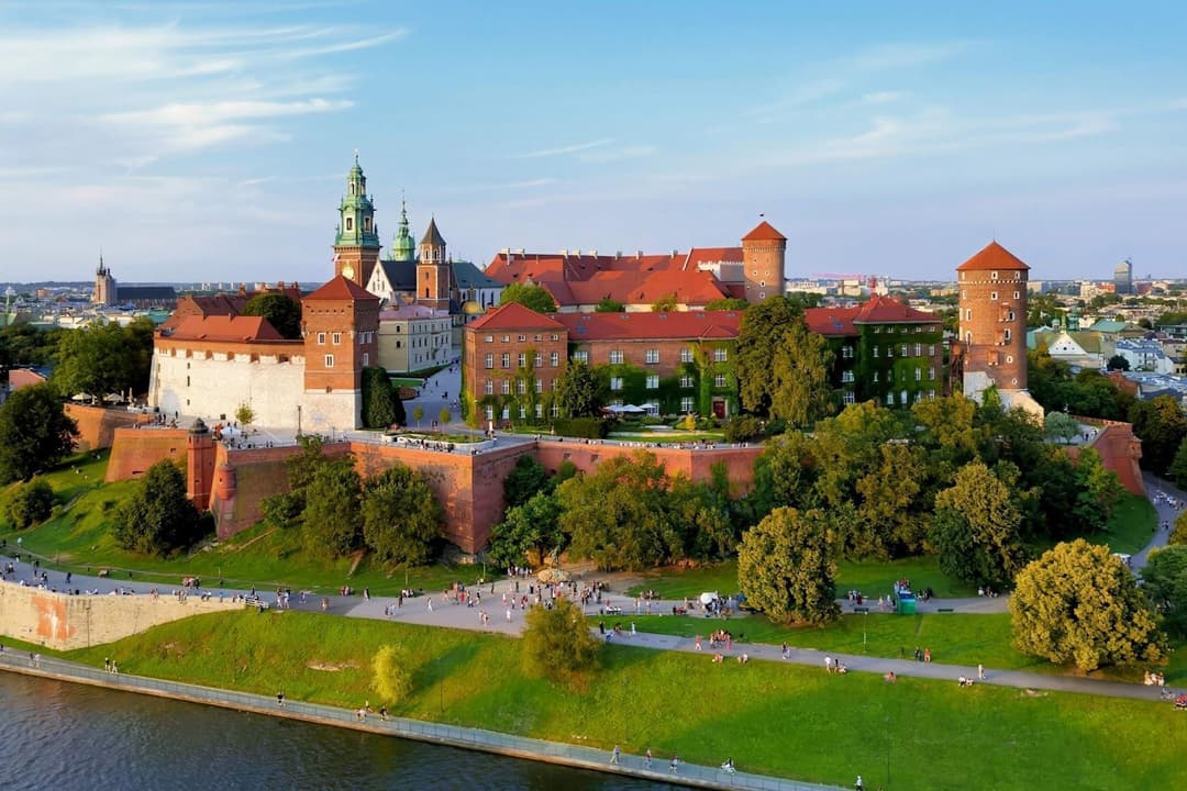 poland-corporate-tax-rates-guide