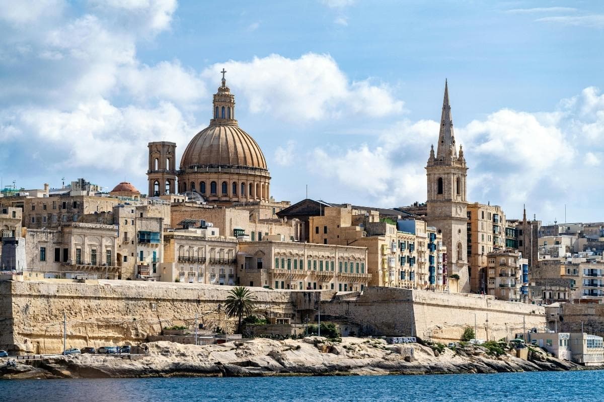 Resident Director Service in Malta